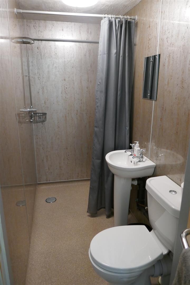 WET ROOM 3